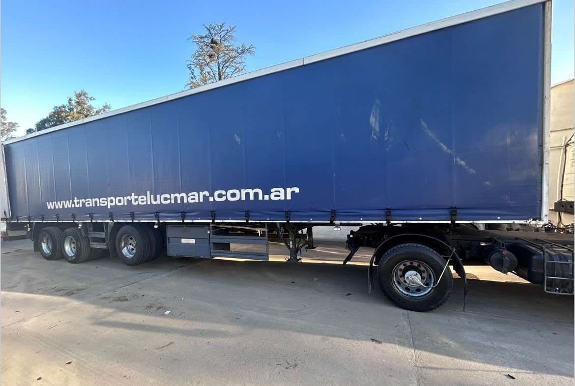 Salto Curtain Sider 2016